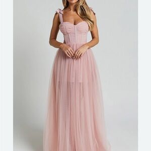 Showpo Strapless Blush Tulle Dress